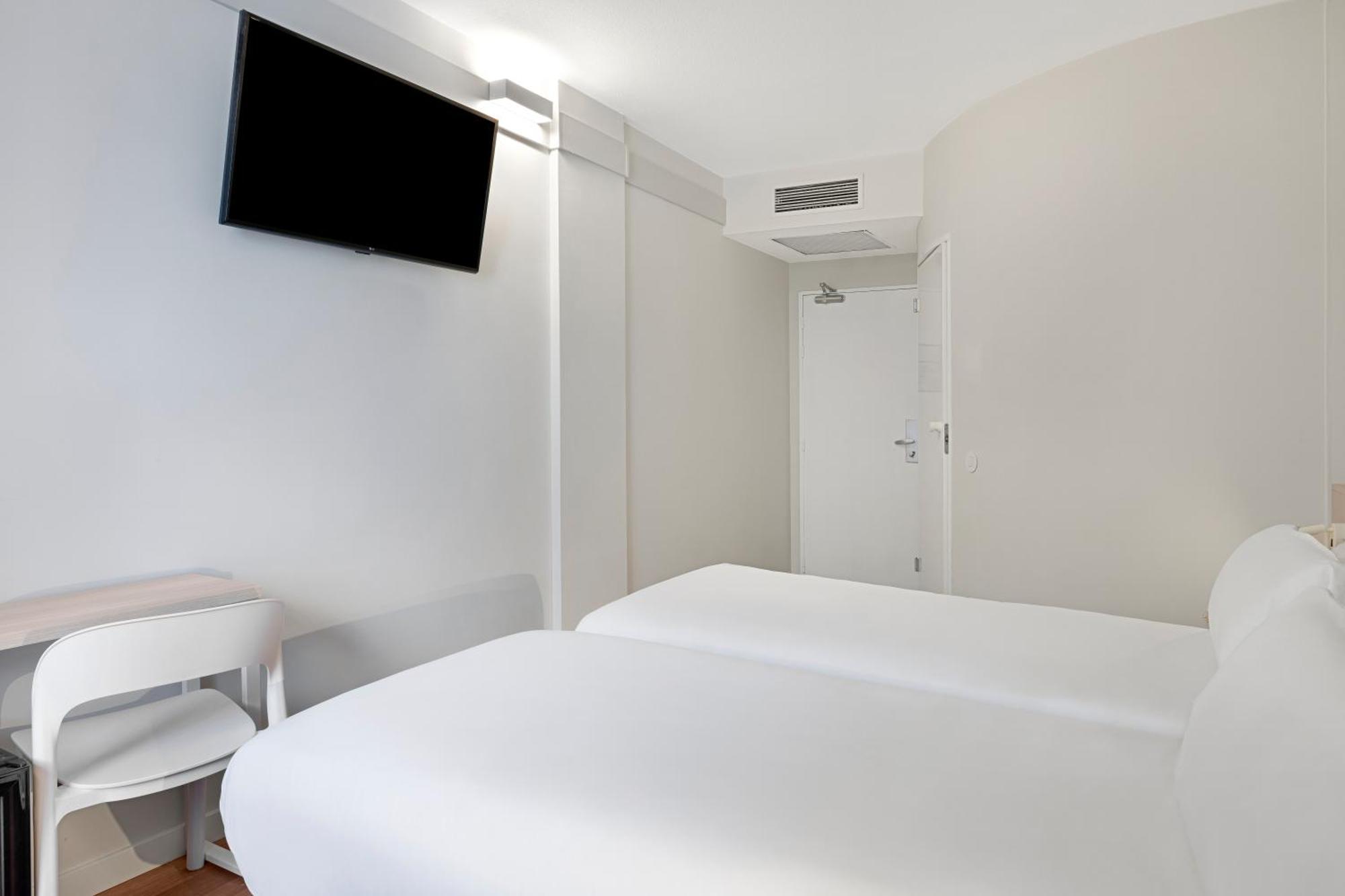 Basic Triple Room,1615657181:JPEG