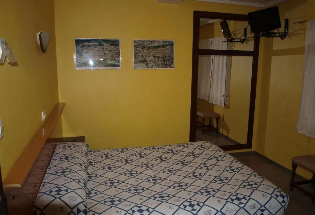 Hostal San Jorge-1