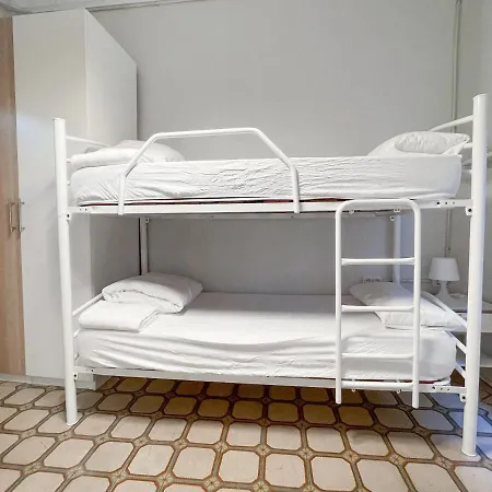 Az The Old Town Hostel - Coliving-3